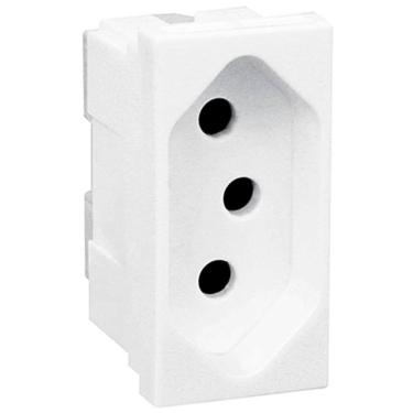 Imagem de Módulo Tomada Legrand Pial Plus+ - 2P+T - 10A/250V - Borne Automático - Branco - 615038BC