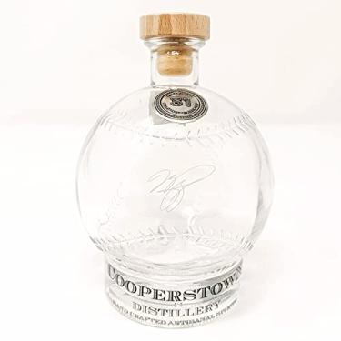 Imagem de Cooperstown Distillery Mike Piazza National Baseball Hall of Fame Licenciado Assinatura Série Decantador | Vidro transparente de 750 ml