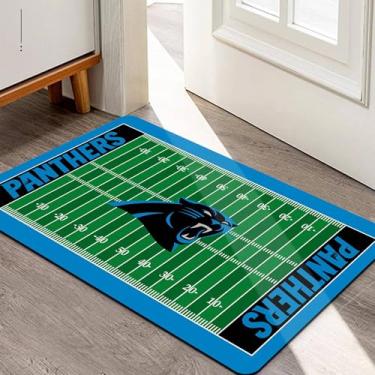 Imagem de AYYQHC Tapete de entrada com design de campo de futebol, 76 cm L x 45 cm A, tapete de porta de borracha antiderrapante para fãs de esportes de futebol, tapete de área de decoração de casa azul e preto