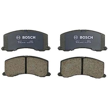 Imagem de Bosch BP677 QuietCast Premium Semi-Metallic Disc Brake Pad Set para Suzuki Esteem 1995-2002; Frente