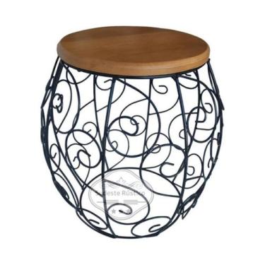 Imagem de Banco Barril com Detalhe em Arabesco Rococó em Madeira de Demolição e 