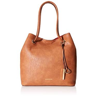 Imagem de Calvin Klein - Bolsa Gabrianna Bubble Lamb reversível, Caramel, One Size