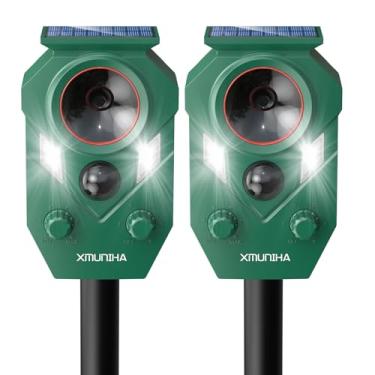 Imagem de Repelente solar ultrassônico de animais ao ar livre, 2 pacotes de repelente de cervos para quintal com sensor RIP, repelente de esquilos à prova d'água IP65, gato dissuasor eficaz, guaxinins, gambás