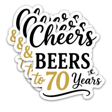 Imagem de (3 peças) Adesivos Cheers & Beers to 70 Years – Decalques de vinil à prova d'água para decoração de festa de 70 anos, copos, laptops, sacolas de presente e muito mais – Presente de aniversário