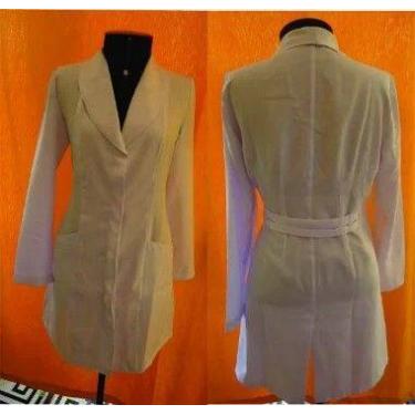 Imagem de Jaleco Feminino Acinturado com Gola Smoking e Manga Longa - MIO Moda B