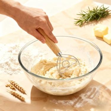 Imagem de Batedor de massa dinamarquês de 23 cm, batedor de massa de pão para assar com gancho de massa de aço inoxidável, batedor holandês tradicional ferramenta manual para pão, pizza, pastelaria, massa de