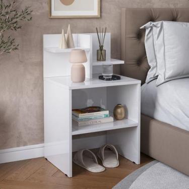Imagem de Mesa de cabeceira Copy Pequena e pratica com nichos e prateleiras Faci