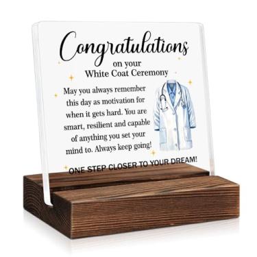 Imagem de PUVOXHO Congratulations on Your White Coat Ceremony Placa de acrílico transparente com suporte de madeira, presentes de formatura da faculdade de medicina para assistente médico, DO, DPT, MD