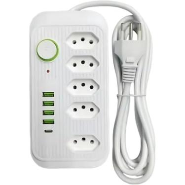 Imagem de Filtro de Linha Extensão Tomada Régua de Energia 5 Tomadas 4 Interfaces USB 1 Porta USB Tipo C Suporte a Tensão de 110-220V Potência 2500W Premium