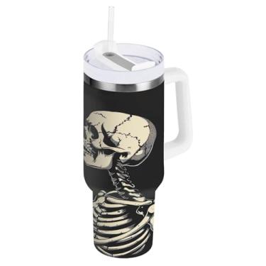 Imagem de Kigai Copo de caveira de 1,134 g com borboleta vermelha com tampa e canudo, copo isolado de aço inoxidável durável à prova de vazamento com alça, garrafas de água à prova de derramamento para viagens