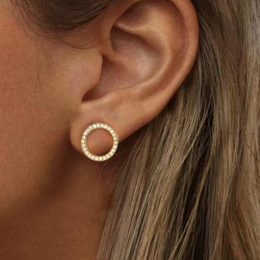 Imagem de Brincos de círculo de diamante CZ modernos banhados a ouro 18 K, adequados para uso diário, joias femininas, presentes de Natal finos