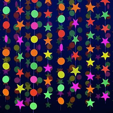 Imagem de GYIPFIPA Guirlanda Redonda De Papel Uv 90 Pés Com Estrelas E Serpentinas Neon, Decorações Luz Negra Para Festas Que Brilham Lembrancinhas Reativas No Escuro