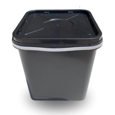 Imagem de Balde Quadrado 18 Litros Reciclado Nastripack com Tampa de Segurança e Alça Plástica | PP Industrial Alta Resistência | Ideal para Construção e Indústria