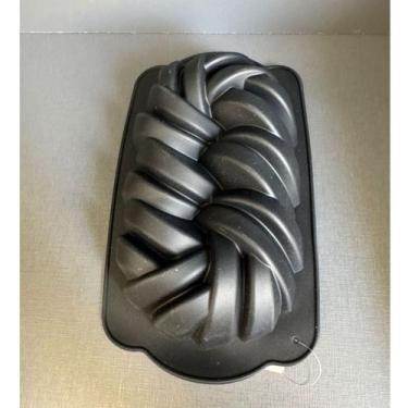 Imagem de Forma Retangular Para Bolo Pão de Silicone Antiaderente Trançado C1945