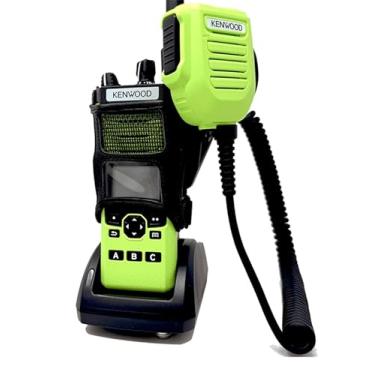 Imagem de Kenwood VP8000 Viking 8000 Estojo com suporte para transporte, suporte TurtleBack serve para Kenwood VP8000 e Viking 8000 Radio Black Leather Duty Belt coldre com clipe giratório resistente