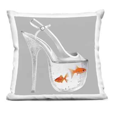 Imagem de Stupell Industries Sparkle Fish Fashion Goldfish Almofada decorativa impressa, design por Sasha