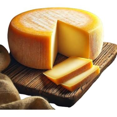 Imagem de Queijo Minas Artesanal Meia Cura, 20 dias de Maturação, Semi-Duro, Produzido na região da Serra da Canastra - 500g