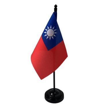Imagem de Bandeira de Mesa Taiwan, 26cm Altura Total, 18x11cm Tecido Oxford, Face Única, Base Plástica, Decorativa, Multicolorido, para Escritório, Eventos e Cerimônias
