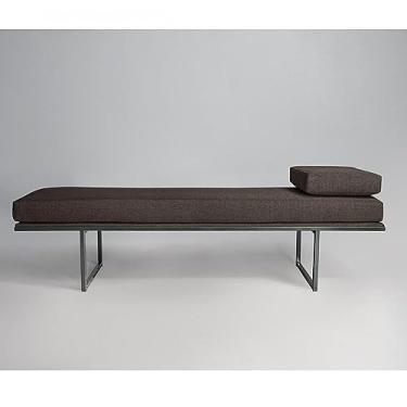 Imagem de Puff em Veludo 160cm Galli Sofani Marrom/1055/grafite