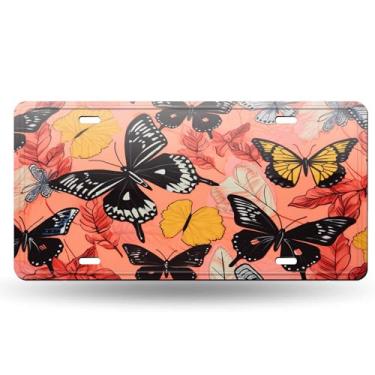 Imagem de Butterflies Ladybug Pink ArtLicense Plate Cover - Etiqueta artística de alumínio para carro, à prova de ferrugem, design exclusivo - 15 x 30 cm