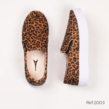 Imagem de Slides de onça - Salto 15