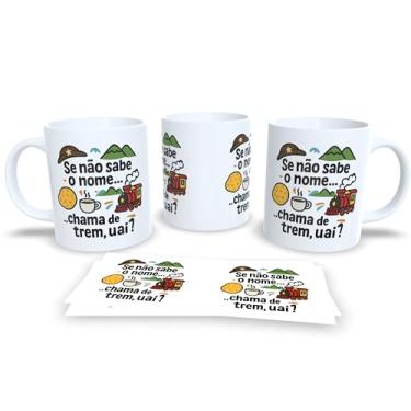 Imagem de Caneca de Cerâmica Branca com Frase Engraçada, Design Colorido com Ilustração de Mulher, Tema Café e Biscoitos (21081)