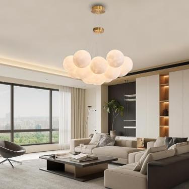 Imagem de Luminária pendente moderna de 13 lâmpadas, dourada, para sala de estar, com cúpula esférica branca. Luminária de teto pequena e esférica, estilo lustre Sputnik, ideal para cozinha, quarto e