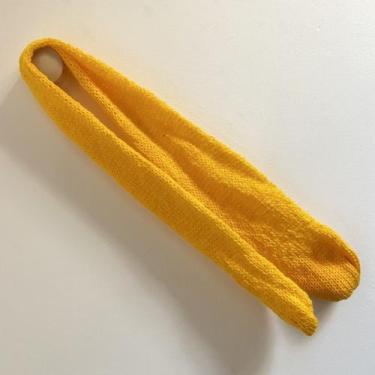 Imagem de Cachecol Amarelo de Crochê para o Frio - Pistache Acessórios, Amarelo,