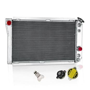 Imagem de KUUHLERSAT Chevy S10 Radiador, 829 3 fileiras núcleo todo radiador de alumínio compatível com modelos de conversão Chevy S10 Blazer/Corvette V8 1982-2002 84 85 86 87 88 89 90 Chevy S10 Blazer/Corvette
