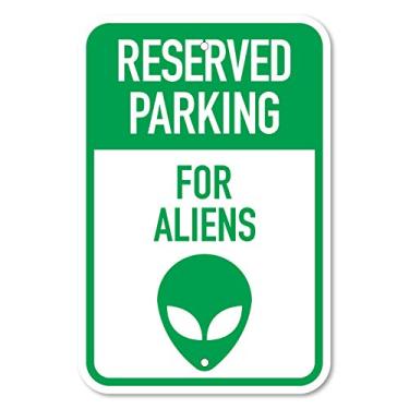 Imagem de PetKa Signs and Graphics PKRP-0058-NP_ Placa de plástico "Reserved Parking for Aliens, G/W", 30,5 cm x 45,7 cm, Silhouette Alien