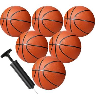 Imagem de Wettarn 6 bolas de basquete tamanho grande 5 bolas de basquete de borracha para crianças 79 cm basquete ao ar livre interior bola de cesta oficial juvenil com conjunto de bomba para treinamento de jogos de basquete (marrom, clássico)