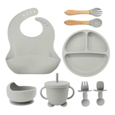 Imagem de Kit Introdução Alimentar Bebê 8 Peças Prato + Bowl Babador Copo + Tampa com Canudo + 2 Talheres + 2 Talheres Ponta Silicone Cabo de Madeira 100% Silicone Antitóxico Premium (Cinza)