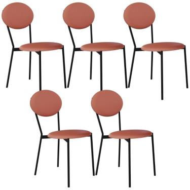 Imagem de Kit 05 Cadeiras Estofada Para Sala De Jantar Azuri Preto C01 Courino Terra Rosê - Lyam Decor