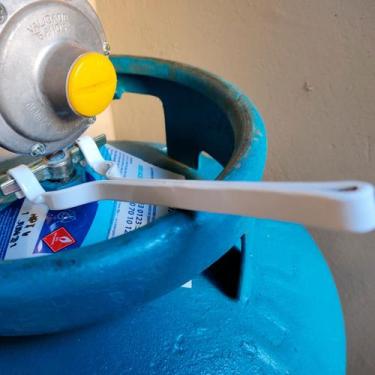 Imagem de Chave de Registro para Botijão de Gás Regulador Abre Válvula de Ferro 