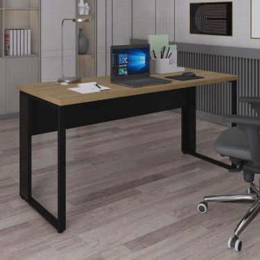 Imagem de Mesa para Escritório Diretor Retangular Pé Metálico 1500mm.