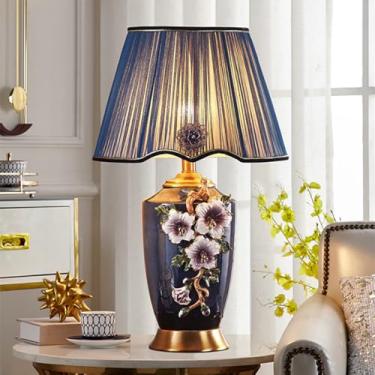 Imagem de Luminária de mesa contemporânea de luxo em cerâmica com LED, estilo retrô americano, perfeita para decoração de sala de estar, quarto, escritório, casa de campo ou hotel (Estilo 23)