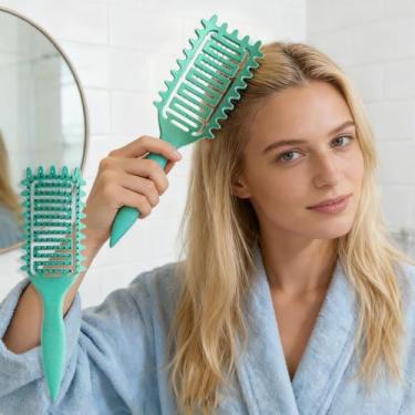 Imagem de Escova desembaraçadora de dentes largos com orifícios de ventilação e pontas de massagem Escova de cabelo ergonômica para suavizar, desembaraçar e pentear – Suave em cabelos molhados e secos, homens e