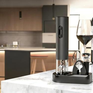 Imagem de Abridor de vinho elétrico, abridor automático de garrafas de vinho, presentes 5 em 1 para amantes de vinho com base de armazenamento, cortador de folha, despejador de aerador de vinho e rolhas a vácuo