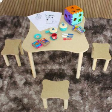 Imagem de Kit Jogo de Mesinha Infantil Com 4 Banquinhos Educativa Madeira - Beto