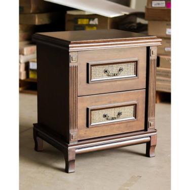 Imagem de Mesa de Cabeceira com Detalhe em Ratan - Athenas Montanhês