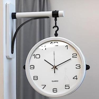 Imagem de CUTPOIY Relógio de parede, relógio de parede de dupla face, de madeira, silencioso, fácil de ler, relógio de estação retrô de duas faces, relógios antigos pendurados para jardim, decoração de casa