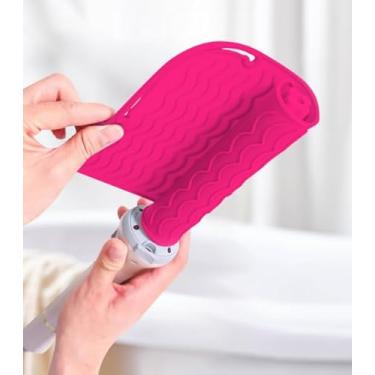Imagem de Tapete de silicone resistente ao calor para ferramentas de cabelo, chapinhas, alisador de cabelo, capa de almofada portátil para salão de beleza de viagem (21,8 cm x 16 cm), vermelho