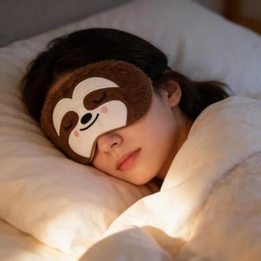 Imagem de 1 máscara de dormir de preguiça, uma máscara blackout de festa, é a escolha perfeita para cochilos, viagens aéreas e festas de pijama