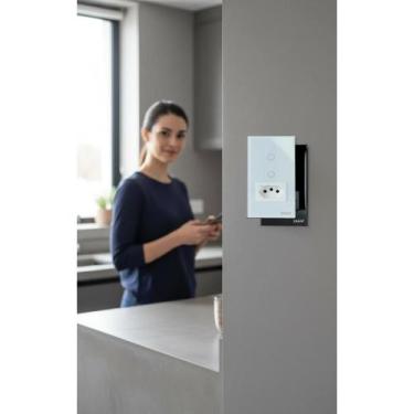 Imagem de Interruptor Inteligente 2 Teclas Touch + Tomada Bivolt - Congratulatio