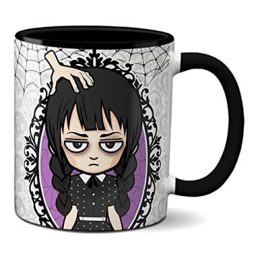 Imagem de Caneca Wandinha E Mãozinha Me Poupe Se Poupe Nos Poupe (Preta)