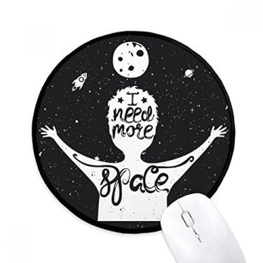 Imagem de Mousepads antiderrapantes com citação preta e branca More Space Black White Edges, presente de escritório