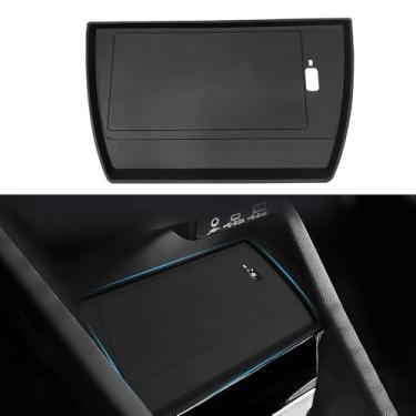Imagem de Erivis Tapete antiderrapante para console central de carregamento sem fio para acessórios interiores Subaru Forester 2025, silicone à prova d'água, protetor central para console central, forro para