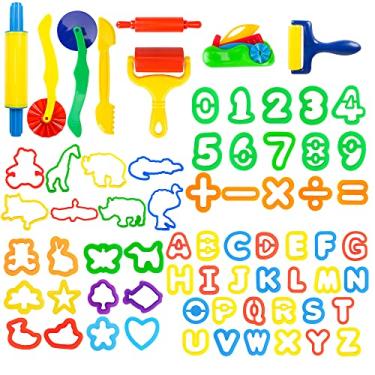Imagem de Pecopcock Conjunto de ferramentas de massa de brinquedo para crianças com moldes de letras, vários moldes de animais de plástico e ferramentas de argila para corte criativo de massa (69 peças)