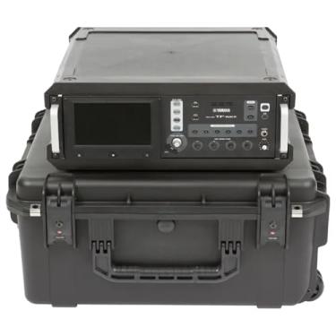 Imagem de SKB Cases 3i-2424M103U Capa iSeries com suporte removível 3U moldado por injeção de 50,8 cm, proteção interior de espuma, dobradiças moldadas, sistema de trava de liberação de gatilho aceitável pela TSA