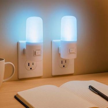 Imagem de Kit 2 Luminária Tomada Abajur Led Mini Luz Noturna Bivolt Suave Luz Br